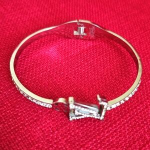 LOUIS VUITTON. Bracelet.